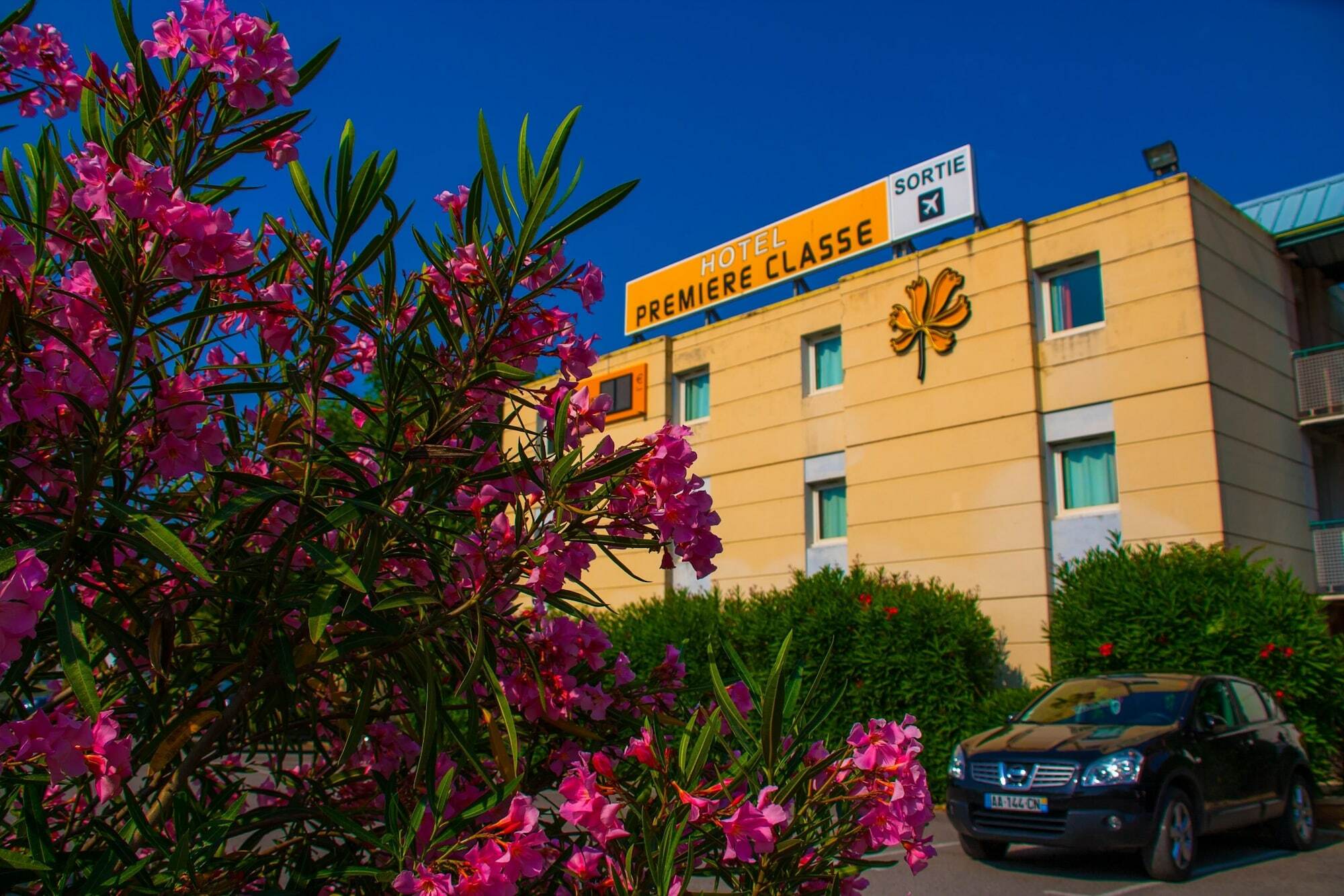 Greet Hotel Montpellier Aeroport Parc Des Expos Mauguio Eksteriør billede